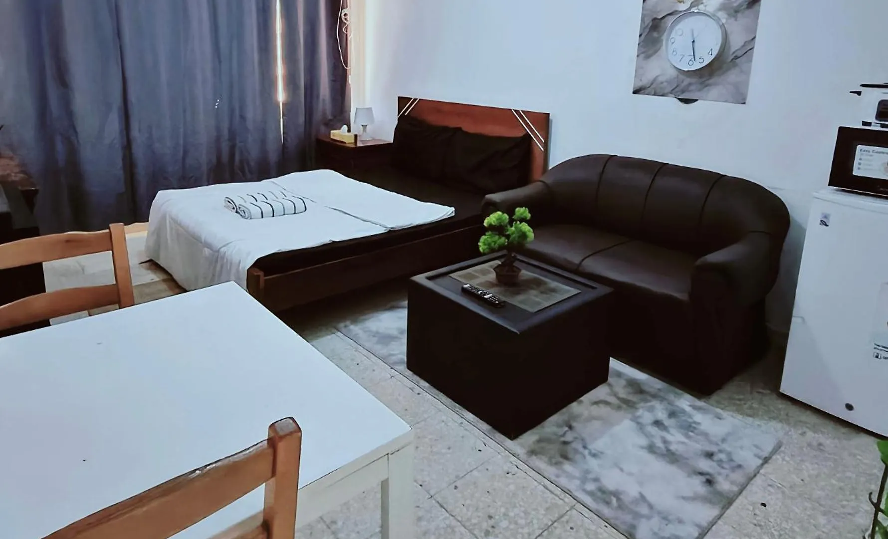 Homestay B&B Homes Transient Hub Abu Dhabi