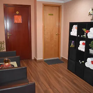 2* Hotel Emirates Plaza